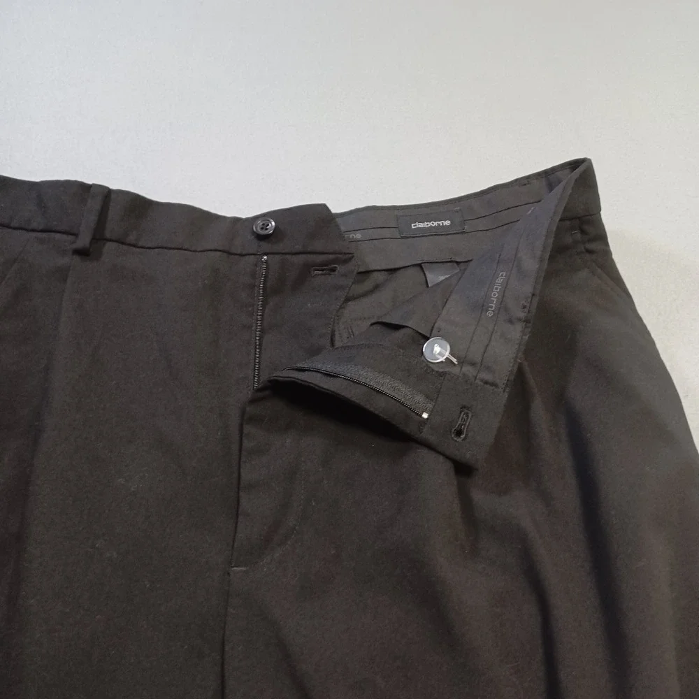 Claiborne Mens Black Pleated Dress Pants 38x32 Straight Leg MERU3116 Stretch‎